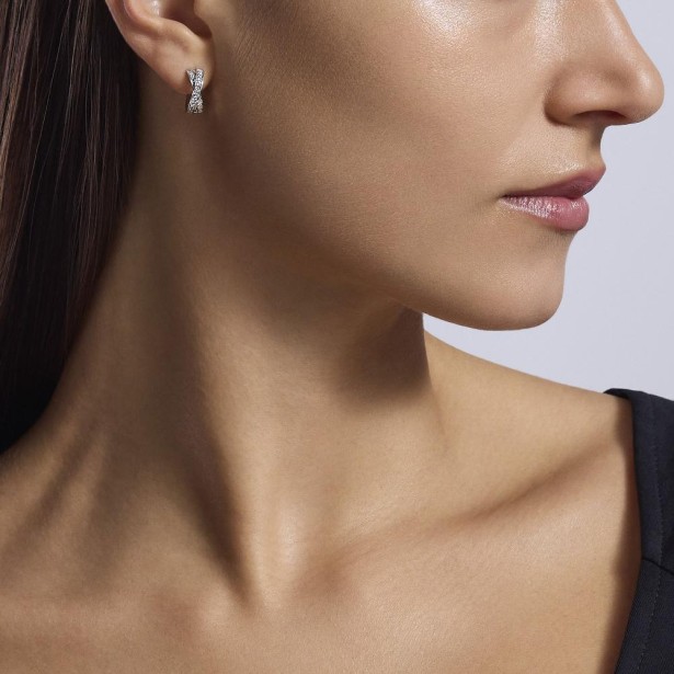 MABINA 563845 Orecchini intrecciati da donna in argento rodiato con zirconi