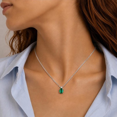 Girocollo in oro bianco 750/°°° diamante e smeraldo