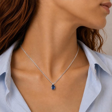 Girocollo in oro bianco 750/°°° diamante e zaffiro