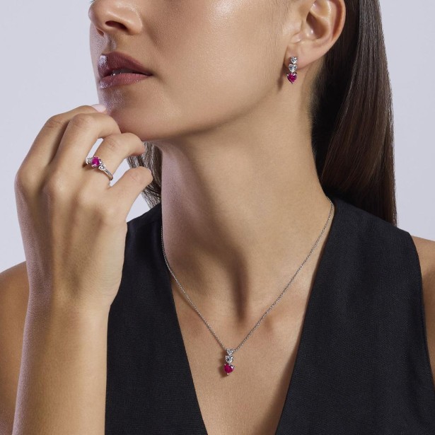 MABINA 563847 Orecchini da donna in argento rodiato con zirconi e rubini sintetici taglio cuore