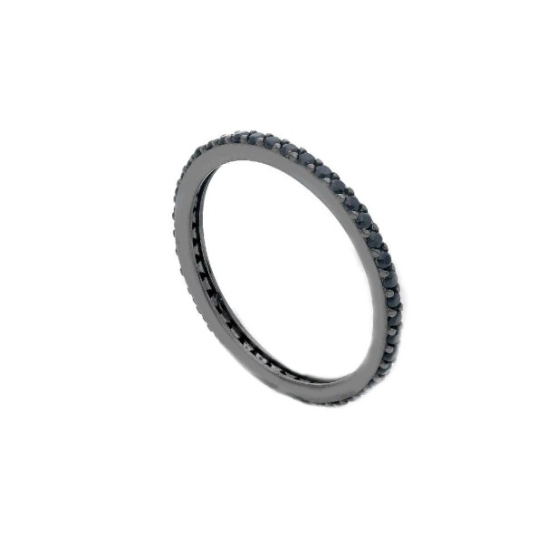 Anello eternity in argento brunito 925/°°° e cristallo artificiale neri