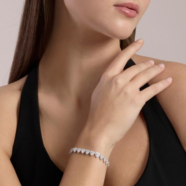 MABINA 534115