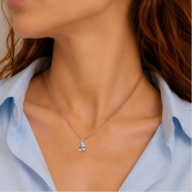 Girocollo in oro bianco 750/°°° diamante e acquamarina