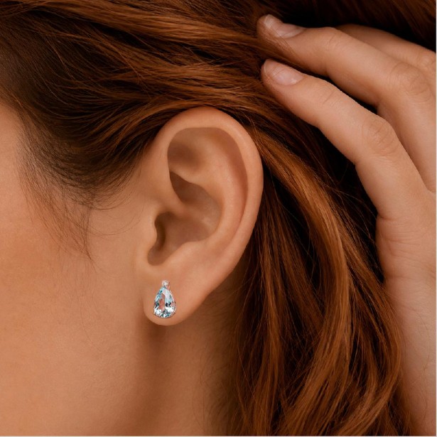 Orecchini lobo in oro bianco 750/°°° diamante e acquamarina