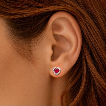 Orecchini lobo in oro bianco 750/°°° diamante e rubino con cuore