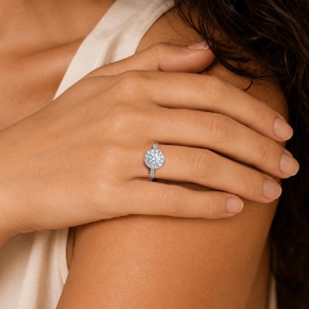 Anello in oro bianco 375/°°° con diamante lab-grow