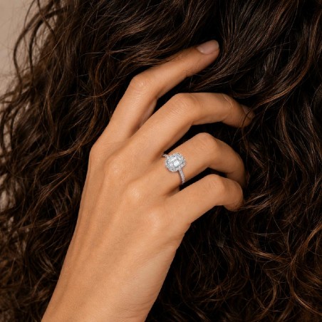 Anello in oro bianco 375/°°° con diamante lab-grown