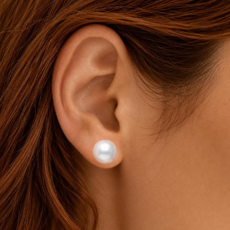 Orecchini lobo in oro bianco 750/°°° e perla