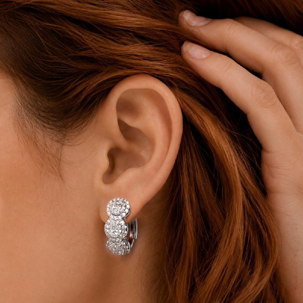 Orecchini in oro bianco 750/ooo con diamante naturale