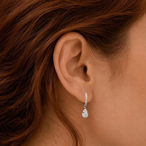Orecchini in oro bianco 750/ooo con diamante naturale