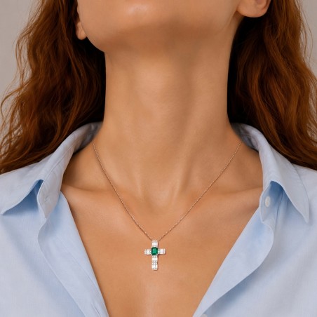Girocollo in oro bianco 750/ooo con diamante naturale e smeraldo