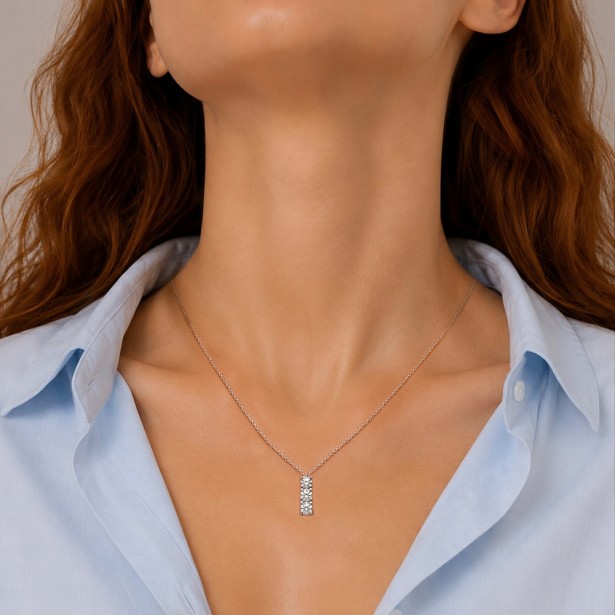 Girocollo trilogy in oro bianco 375/ooo con diamante naturale