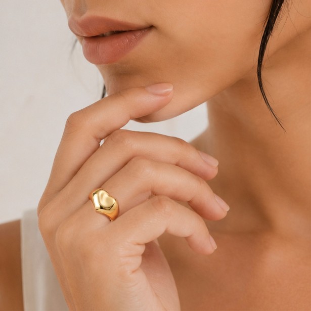 Anello in oro giallo 375/ooo con cuore